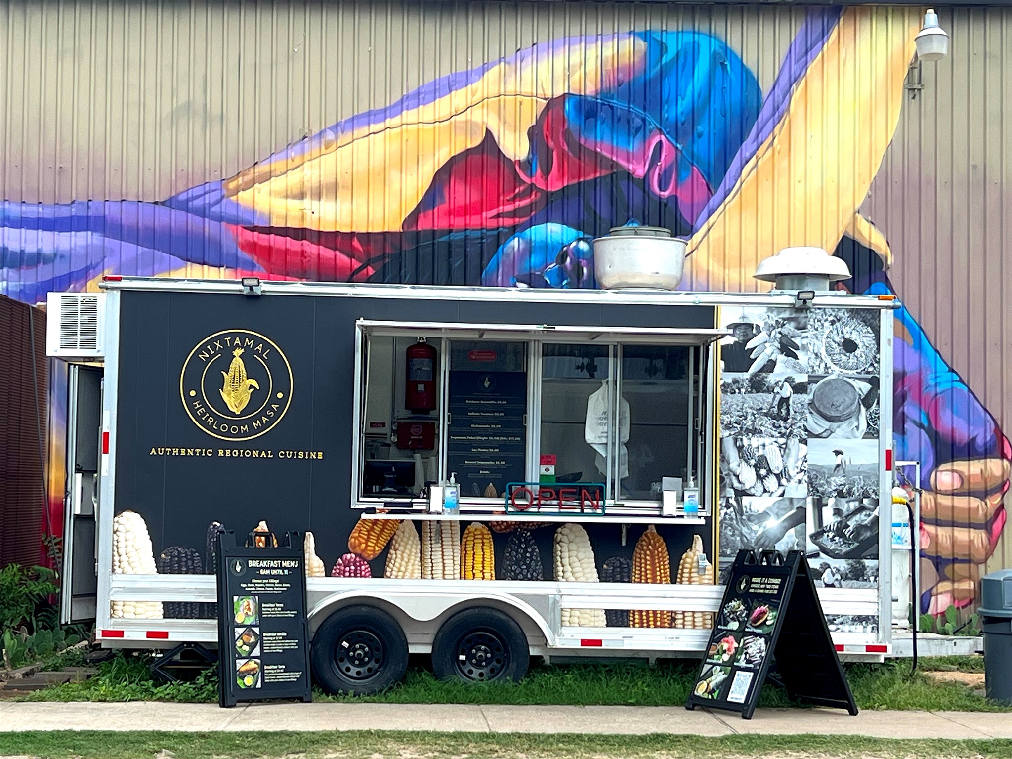 5515 Humming Bird Lane, Unit 306 Austin, TX 78745 - Photo 17 of 29 Yard is populated with food trucks and restaurants