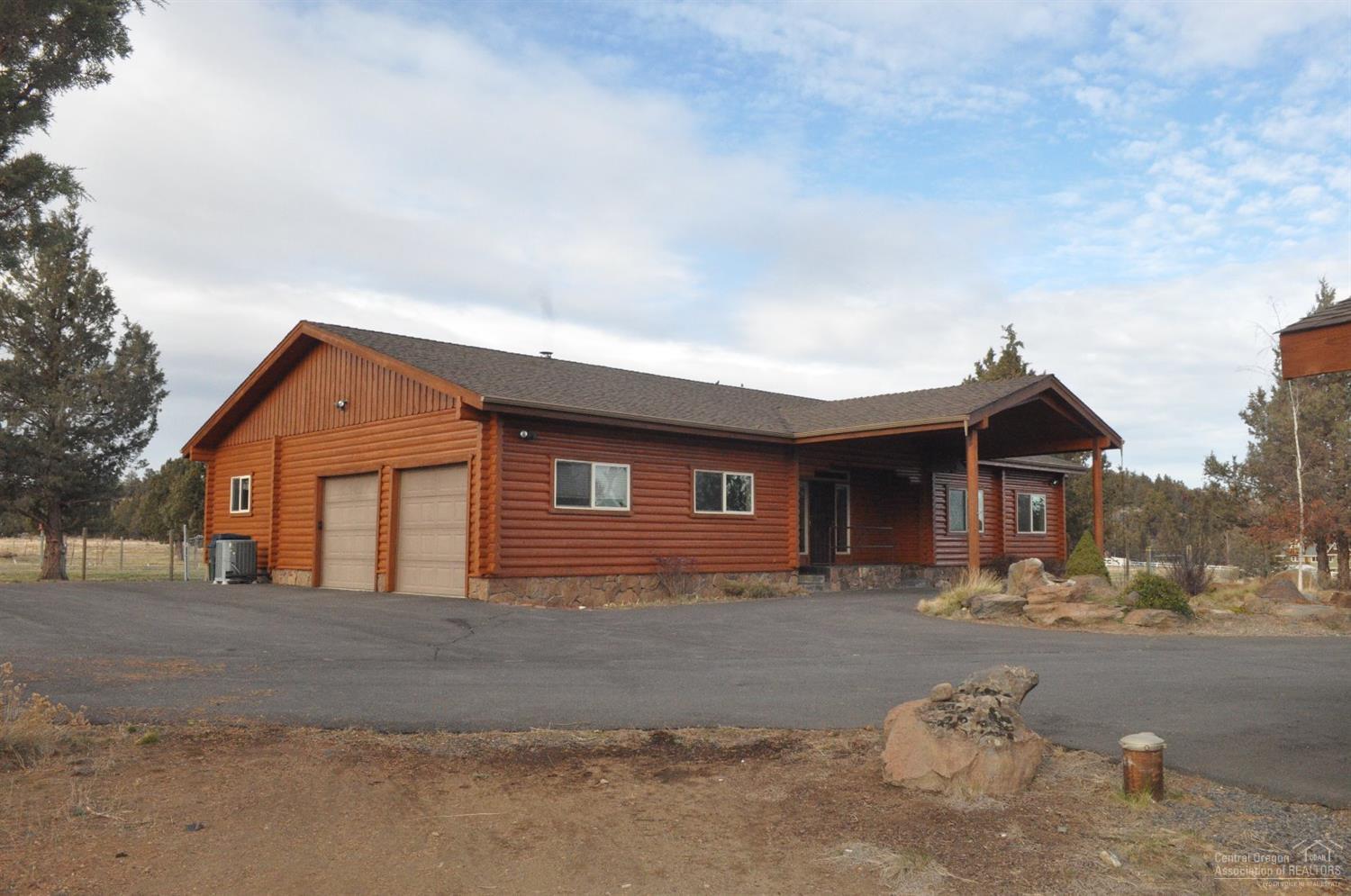 65093 Smokey Butte Road Bend, OR 97703 - Photo 1 of 25 Primary Photo
