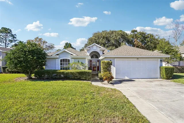 $339,000 | 305 Juniper Way, Tavares, FL 32778