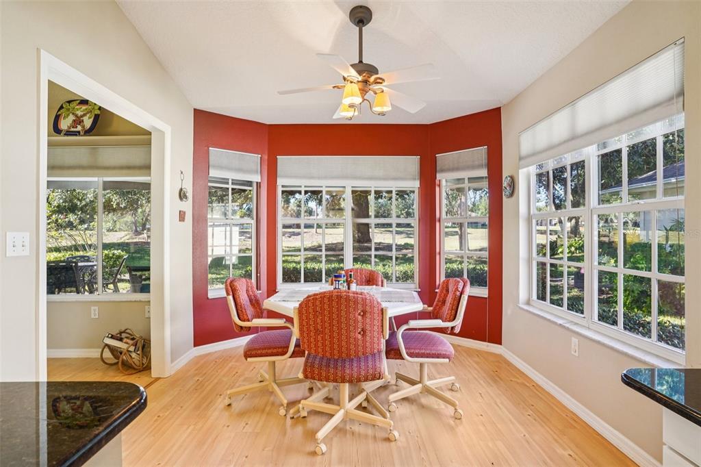 305 Juniper Way Tavares, FL 32778 - Photo 14 of 34