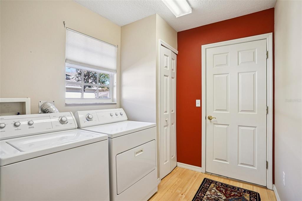 305 Juniper Way Tavares, FL 32778 - Photo 27 of 34