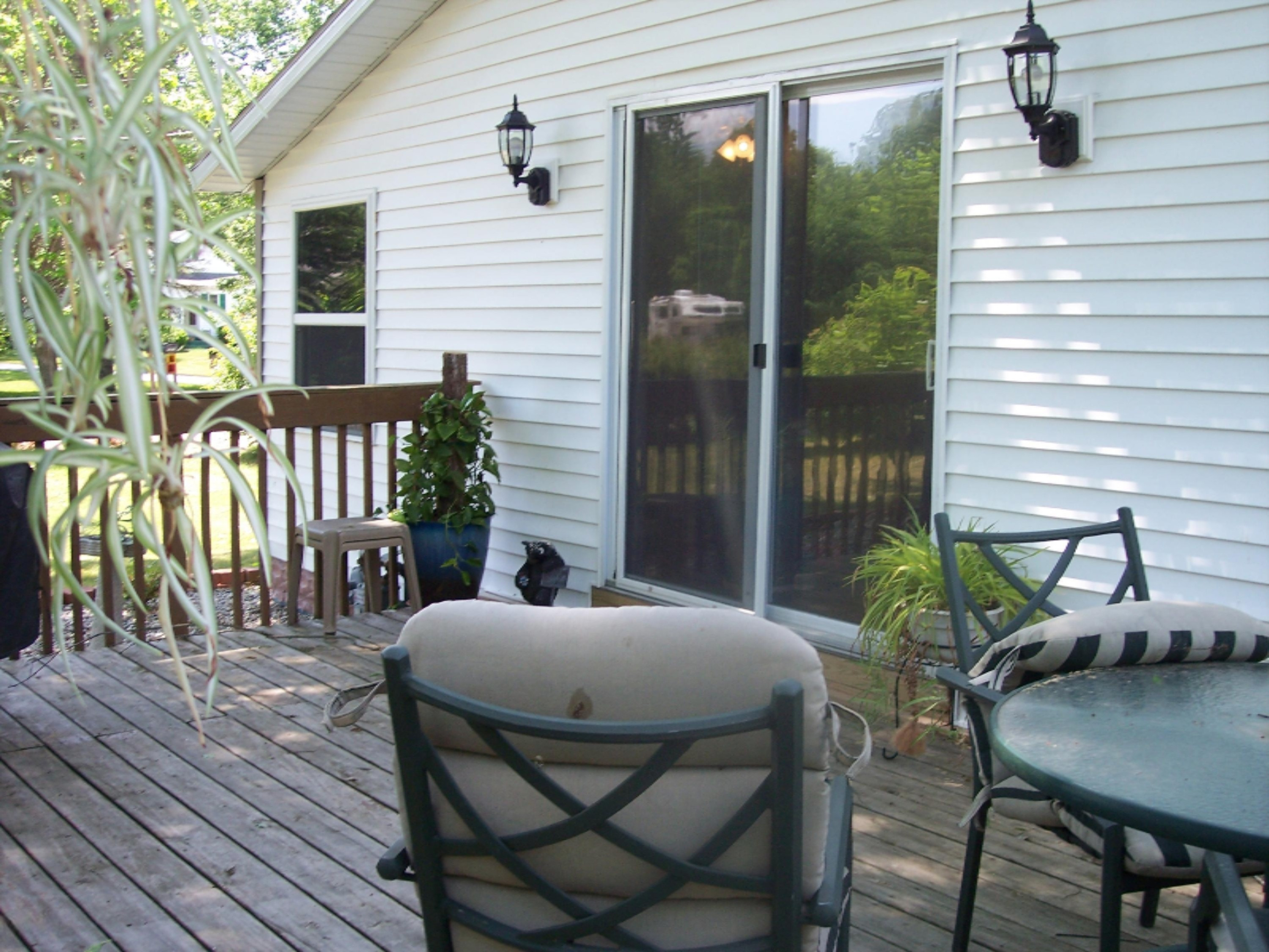 4091 Territorial Road Benton Harbor, MI 49022 - Photo 3 of 31 100_2139