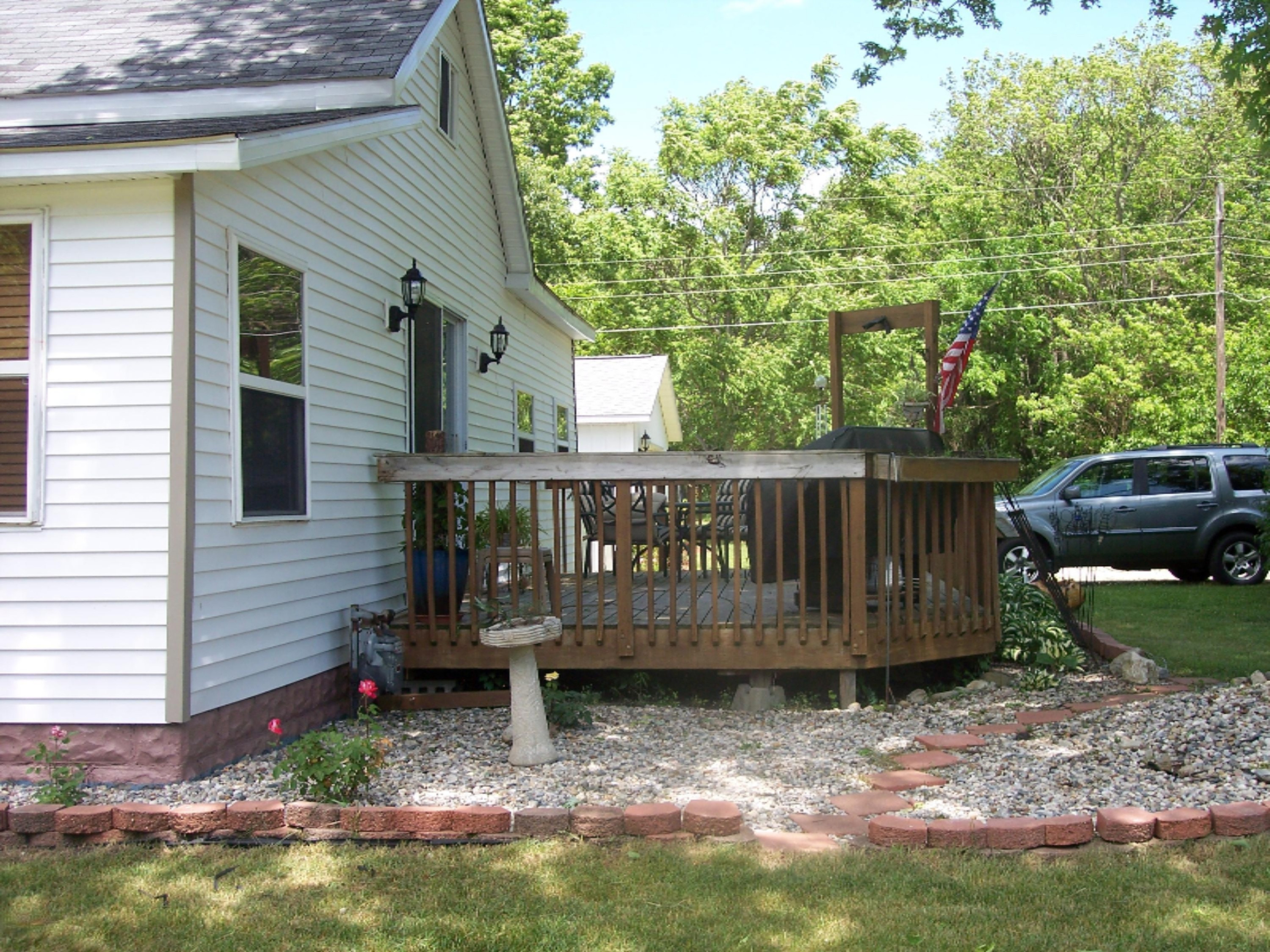 4091 Territorial Road Benton Harbor, MI 49022 - Photo 7 of 31 100_2153