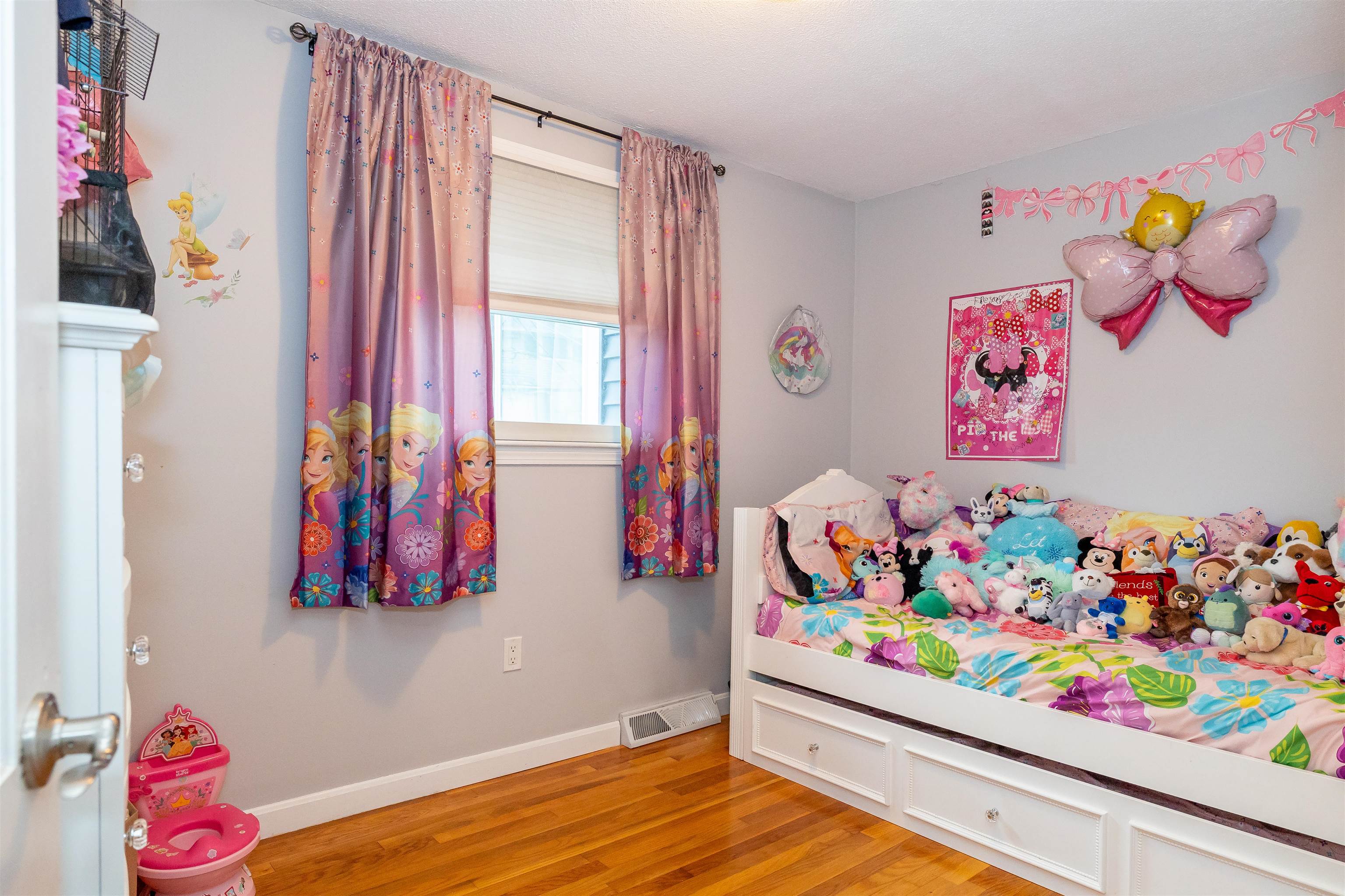 25 Pelham Street Nashua, NH 03063 - Photo 22 of 35