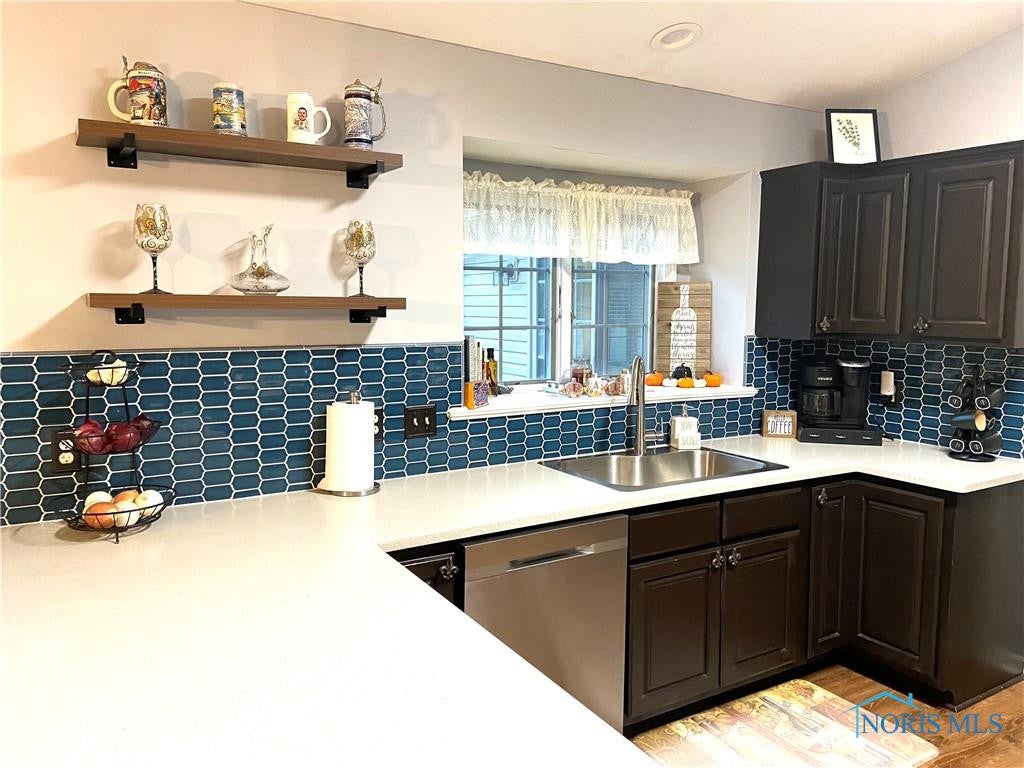3950 West Harbor Road Port Clinton, OH 43452 - Photo 10 of 30 Gallery Image 10