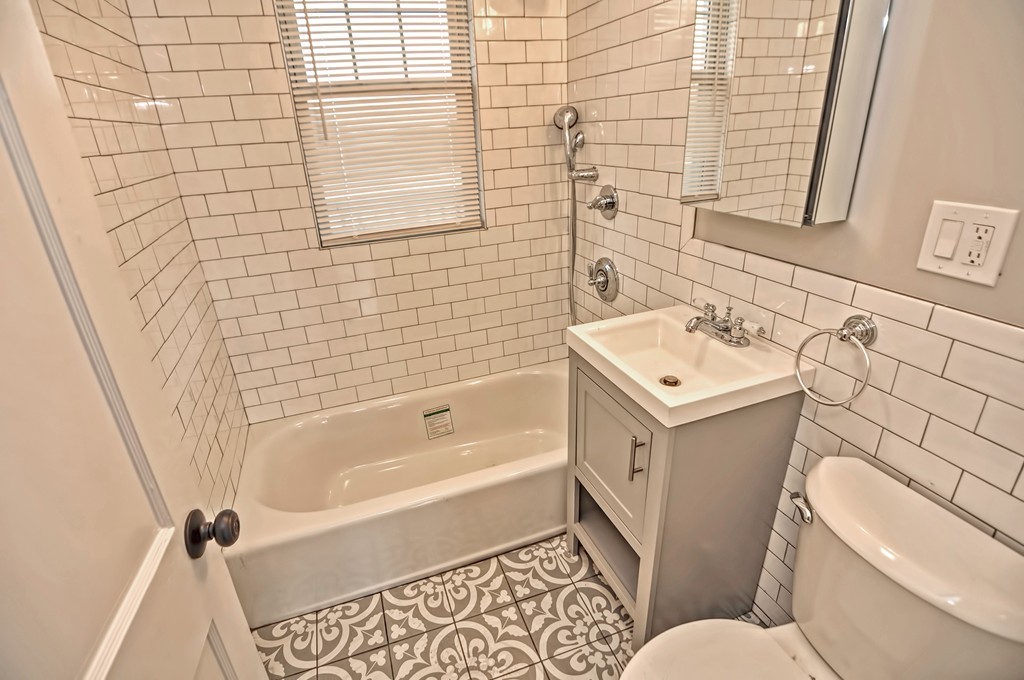 103 Welles Avenue, Unit 1R Boston, MA 02124 - Photo 11 of 18