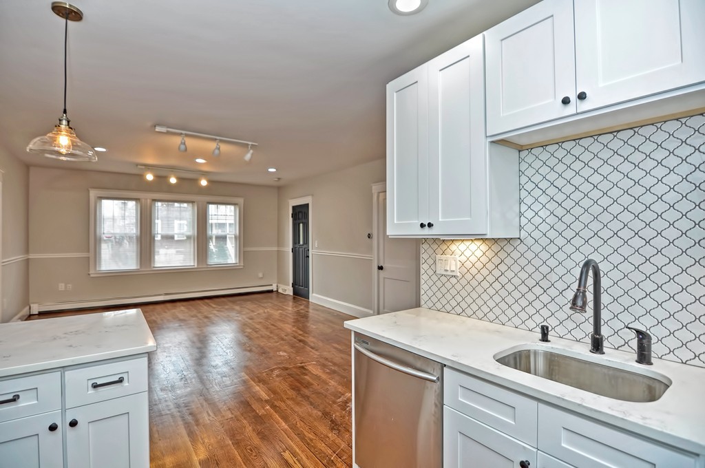 103 Welles Avenue, Unit 1R Boston, MA 02124 - Photo 8 of 18