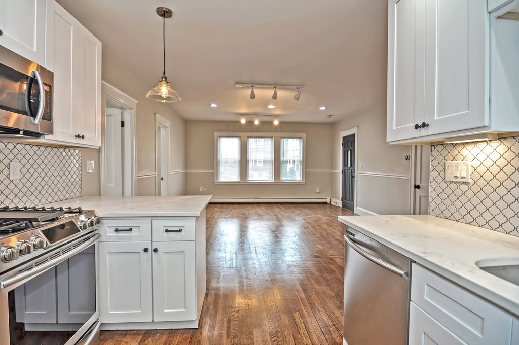 103 Welles Avenue, Unit 1R Boston, MA 02124 - Photo 9 of 18