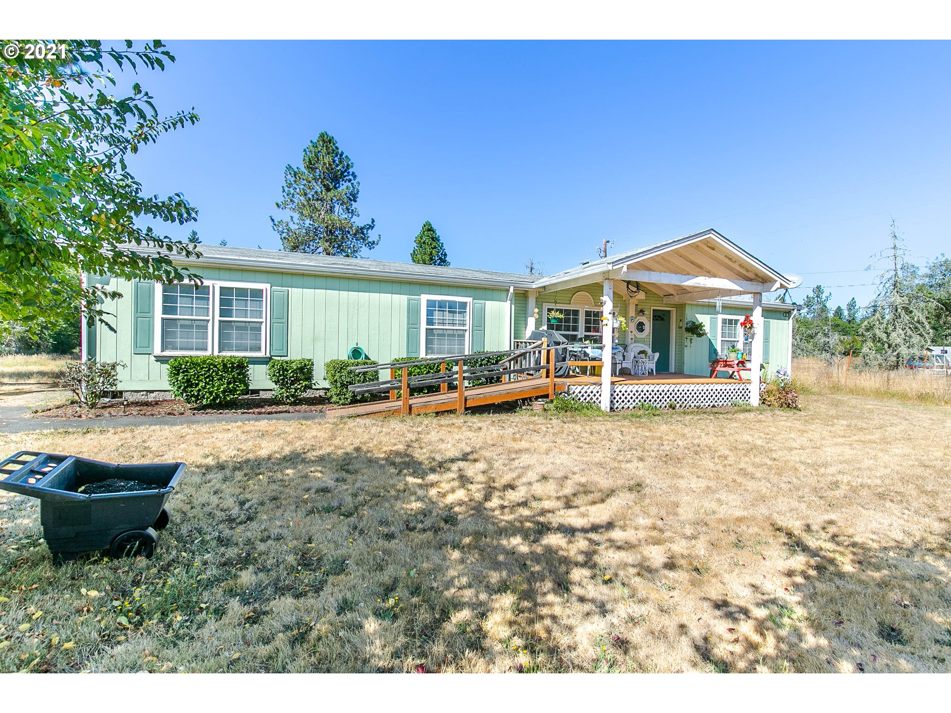 88400 Ellmaker Road Veneta, OR 97487 - Photo 2 of 31 Gallery Image 2