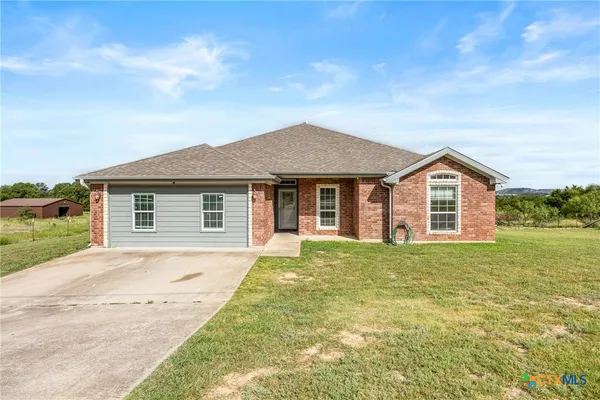 $340,000 | 239 County Road 3377, Kempner, TX 76539