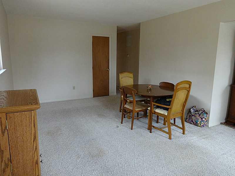 520 West McKenzie Road Greenfield, IN 46140 - Photo 8 of 15 Gallery Image 8