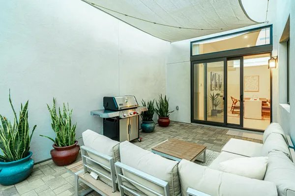 $6,200 | 814 Nugget Lane, Palm Springs, CA 92262