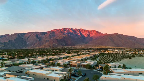 $6,200 | 814 Nugget Lane, Palm Springs, CA 92262