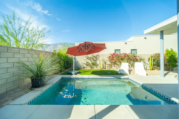 $6,200 | 814 Nugget Lane, Palm Springs, CA 92262