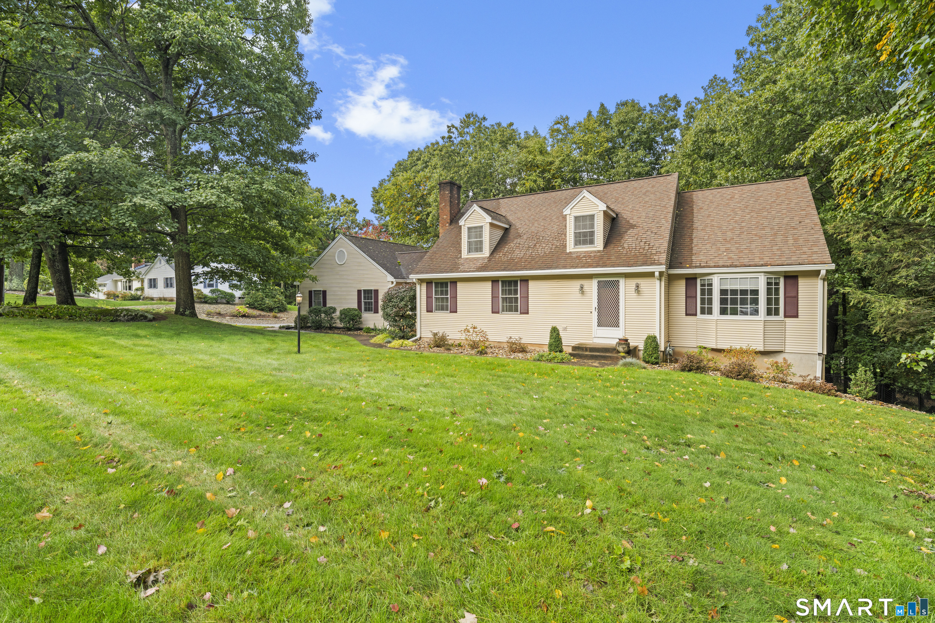 147 Tonica Spring Trail Manchester, CT 06040 - Photo 3 of 40 Gallery Image 3