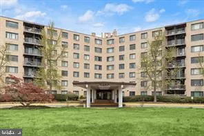 $1,600 | 3450 Toledo Terrace, Unit 222, Hyattsville, MD 20782