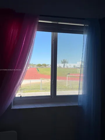 $3,000 | 9315 Northwest 114th Lane, Unit 3, Hialeah Gardens, FL 33018