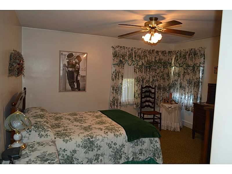 122 Belmont Road Cranston, RI 02910 - Photo 11 of 20 Bedroom. 1st Bedroom