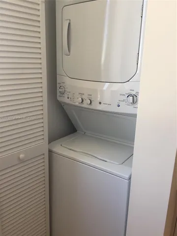 a close up view of washer and dryer