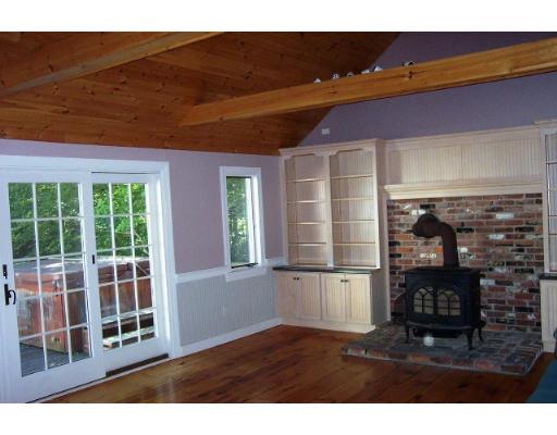 660 Richardson Road Ashby, MA 01431 - Photo 8 of 12