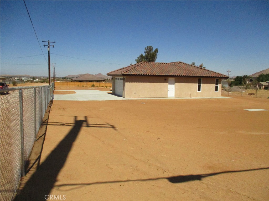 24980 Flint Road Apple Valley, CA 92307 - Photo 35 of 53