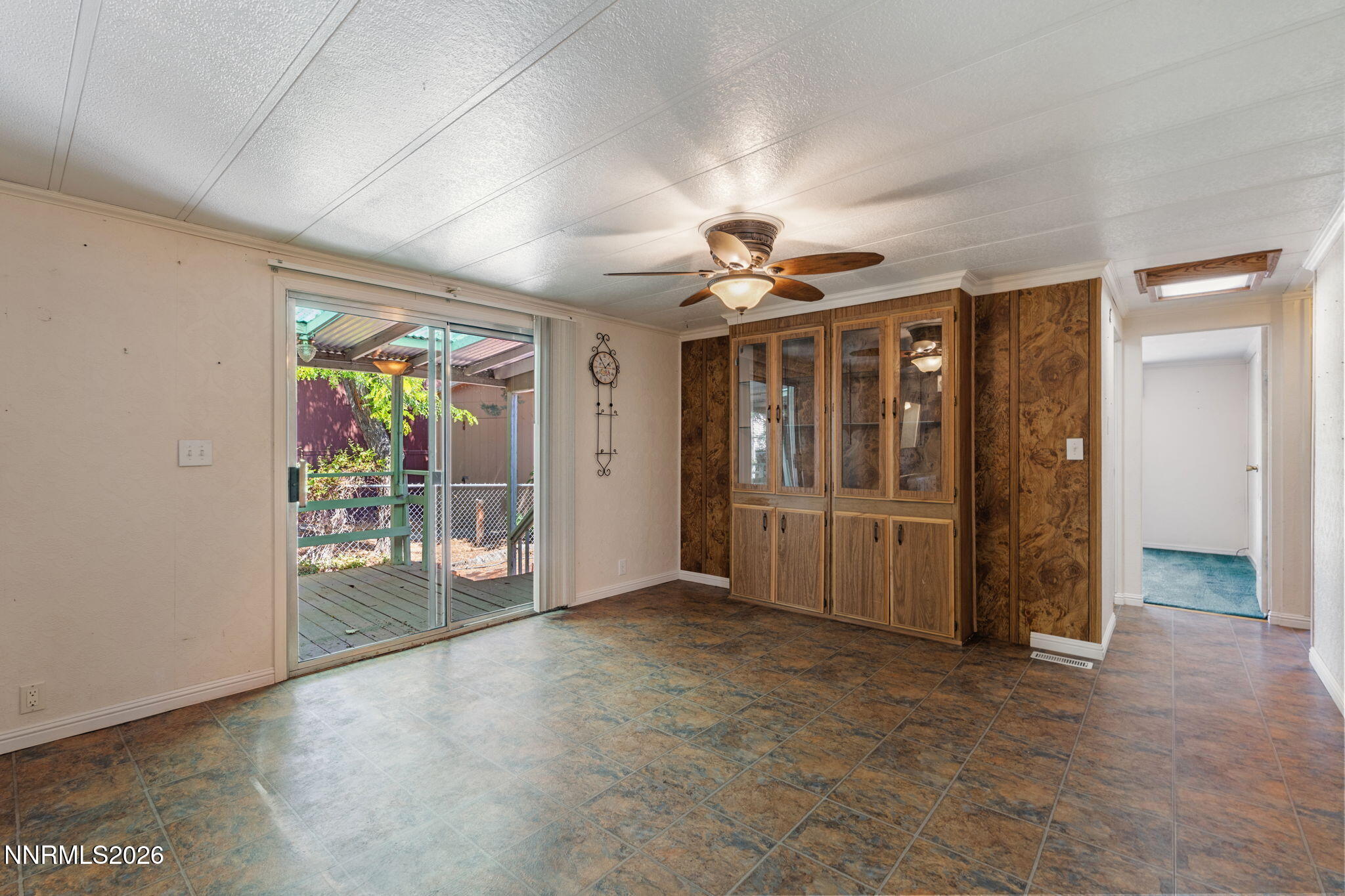 150 Chlorite Court Reno, NV 89521 - Photo 10 of 42 11-web-or-mls-DSC02710