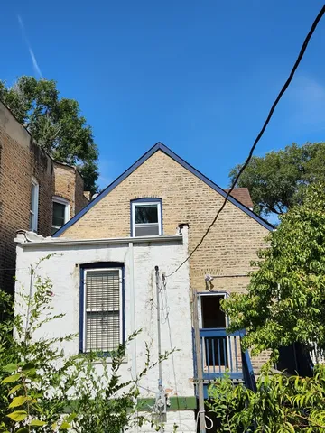$2,500 | 2825 West Lexington Street, Chicago, IL 60612