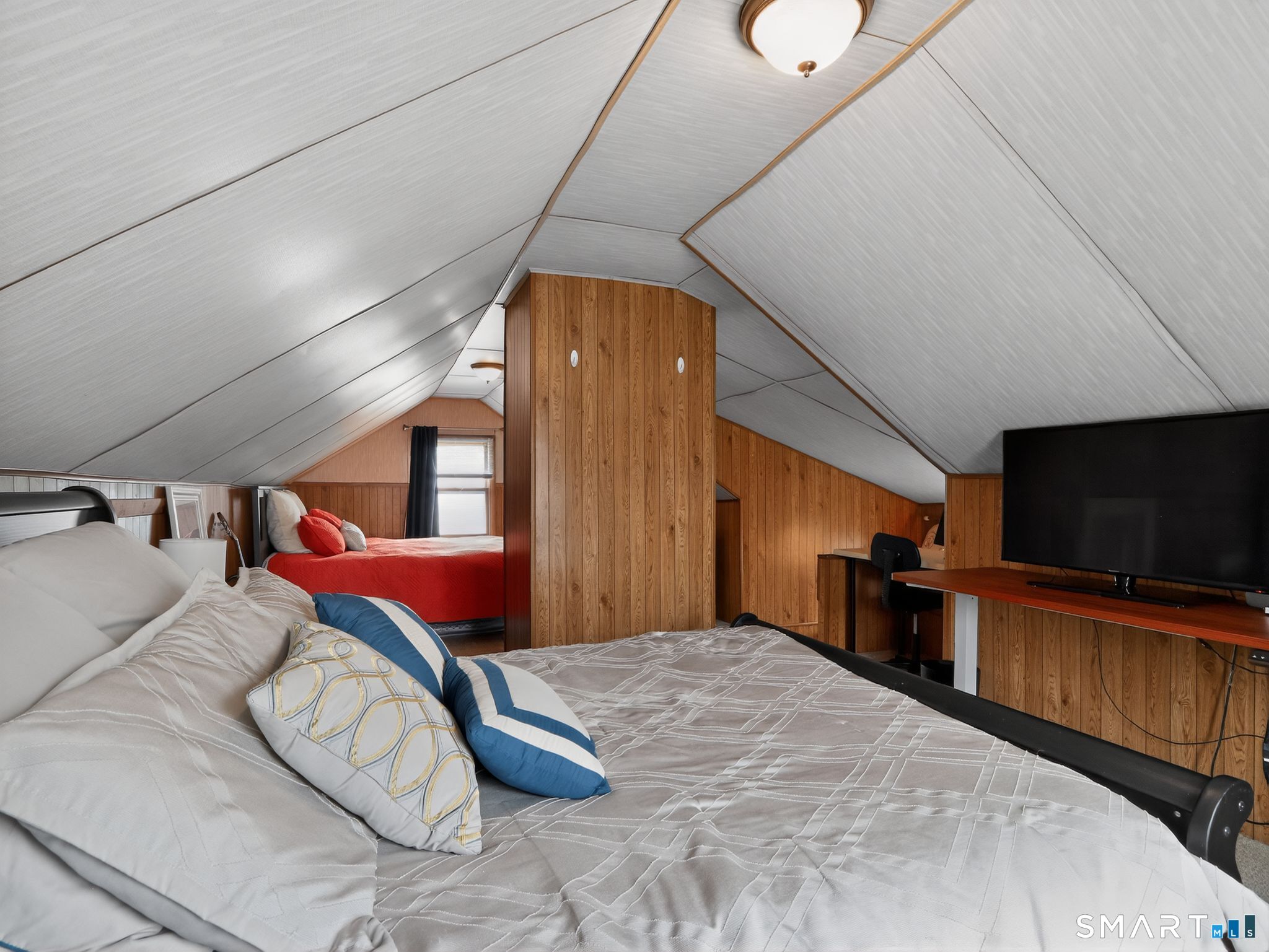 44 Lake Street Hamden, CT 06517 - Photo 17 of 36