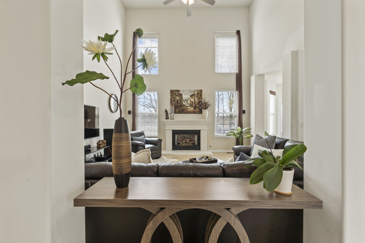 193 South Pleasant Road Lake Zurich, IL 60047 - Photo 11 of 55