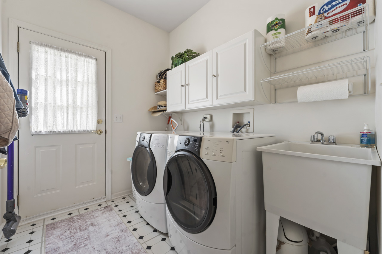 193 South Pleasant Road Lake Zurich, IL 60047 - Photo 23 of 55