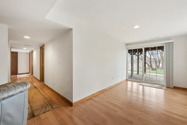 $775,000 | 193 South Pleasant Road, Lake Zurich, IL 60047