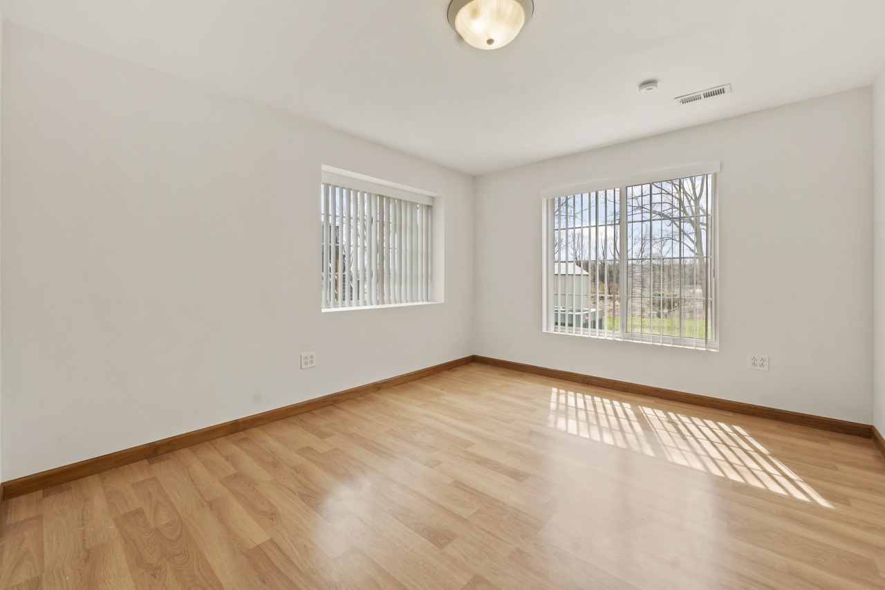 193 South Pleasant Road Lake Zurich, IL 60047 - Photo 40 of 55