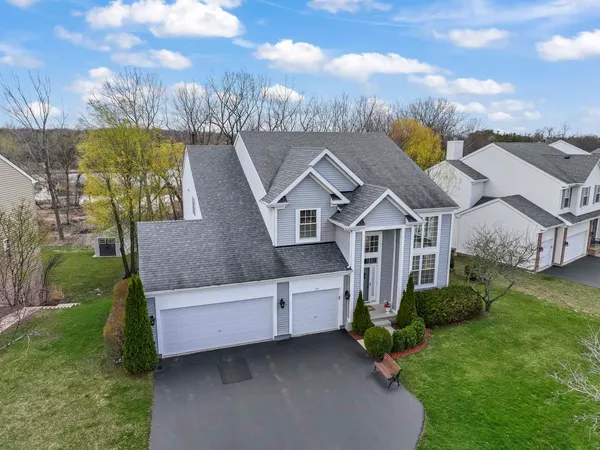 $775,000 | 193 South Pleasant Road, Lake Zurich, IL 60047