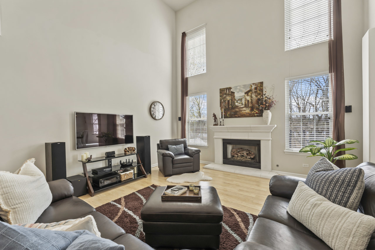 193 South Pleasant Road Lake Zurich, IL 60047 - Photo 10 of 55