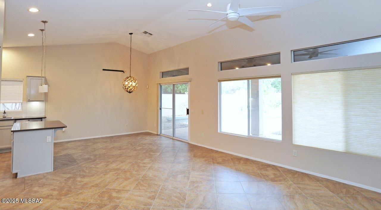 63300 East Flower Ridge Drive Tucson, AZ 85739 - Photo 13 of 32