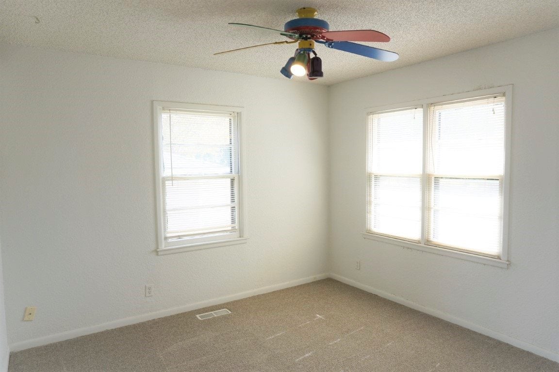 1405 Ivanhoe Street Perry, OK 73077 - Photo 14 of 29 Gallery Image 14