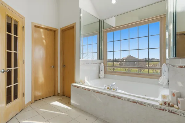 $434,900 | 39 Odyssey Drive, Tinley Park, IL 60477