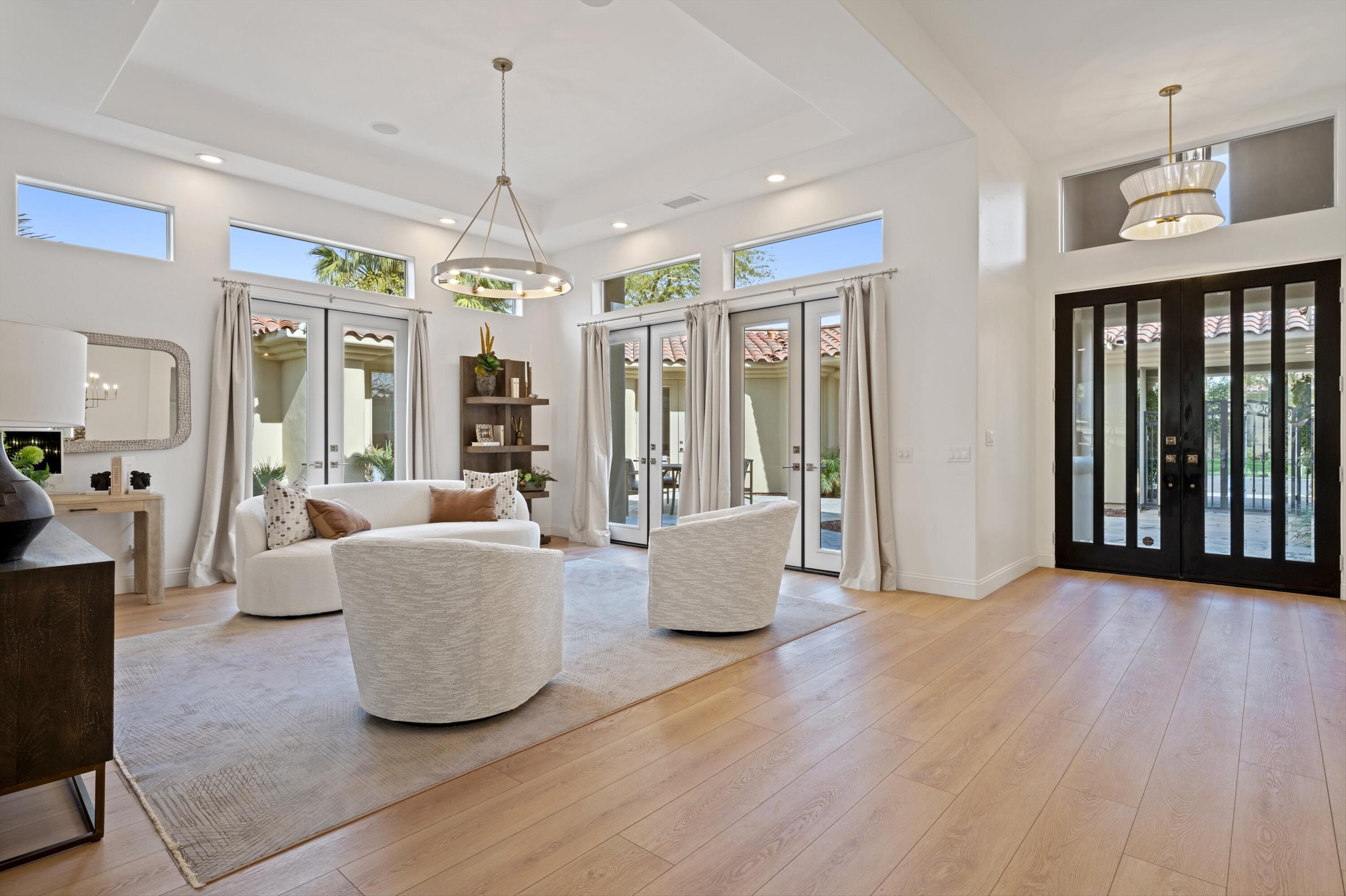 80455 Riviera La Quinta, CA 92253 - Photo 17 of 47 20-77128233