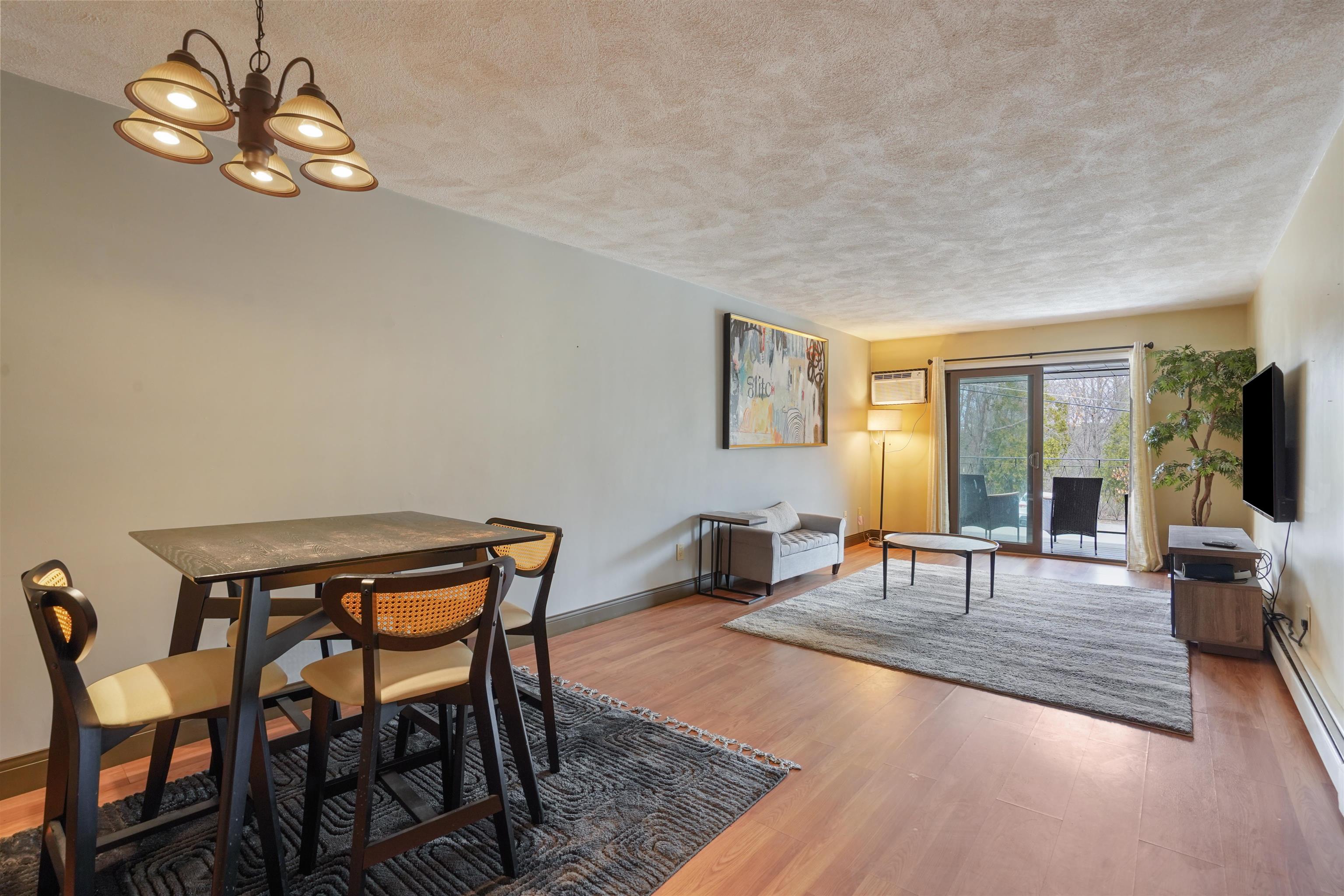 11 Strawberry Bank Road, Unit 17 Nashua, NH 03062 - Photo 3 of 17