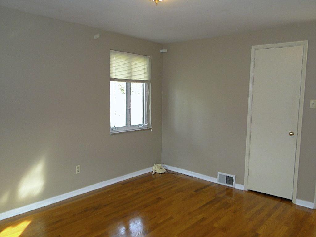 4822 Baptist Road Whitehall, PA 15227 - Photo 11 of 25 Gallery Image 11