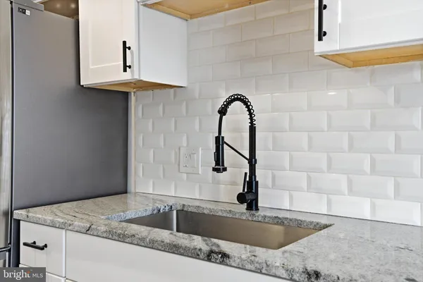 a close view of sink and tap