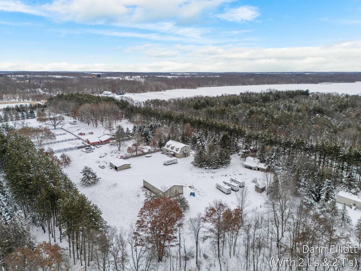 5299 Borden Road Fenwick, MI 48834 - Photo 2 of 46 5299-Borden_206