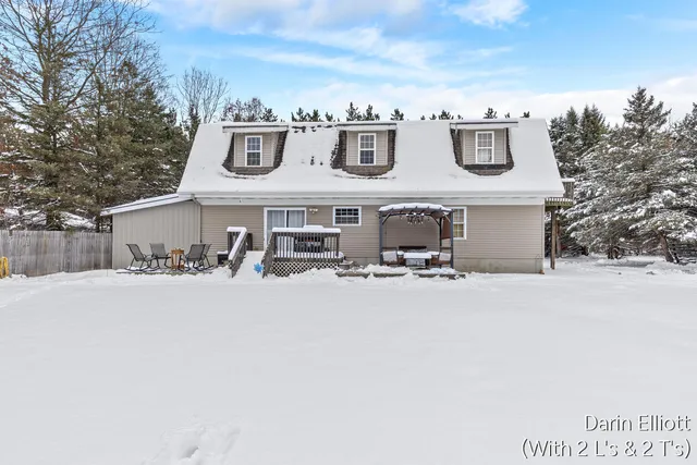 $364,900 | 5299 Borden Road, Fenwick, MI 48834