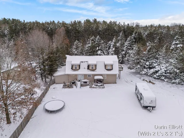 $364,900 | 5299 Borden Road, Fenwick, MI 48834