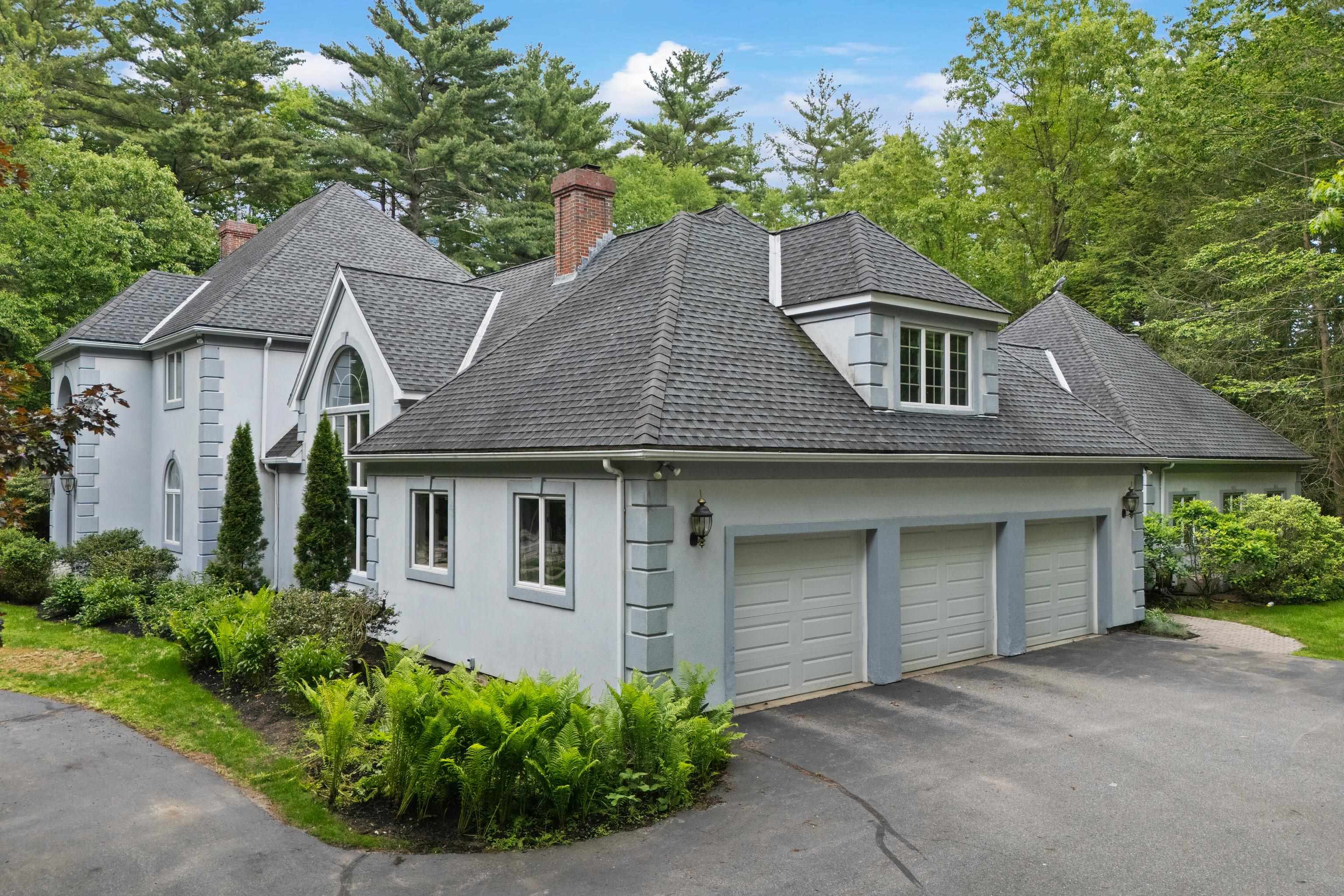 3 Oak Lane Stratham, NH 03885 - Photo 1 of 58