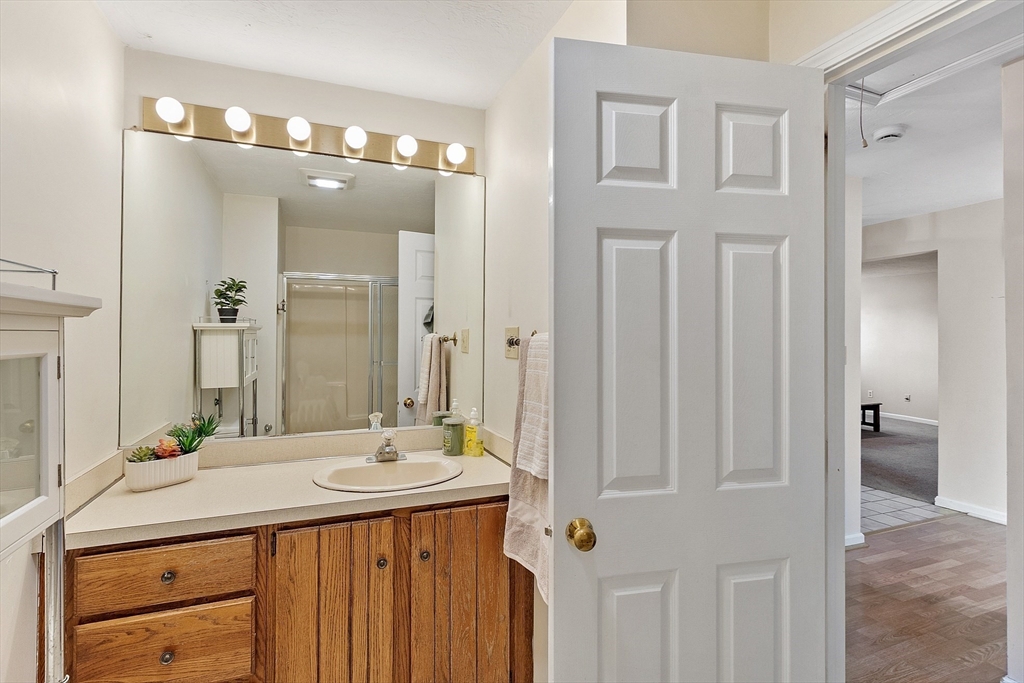 26 Fairway Circle, Unit 26 Natick, MA 01760 - Photo 16 of 32