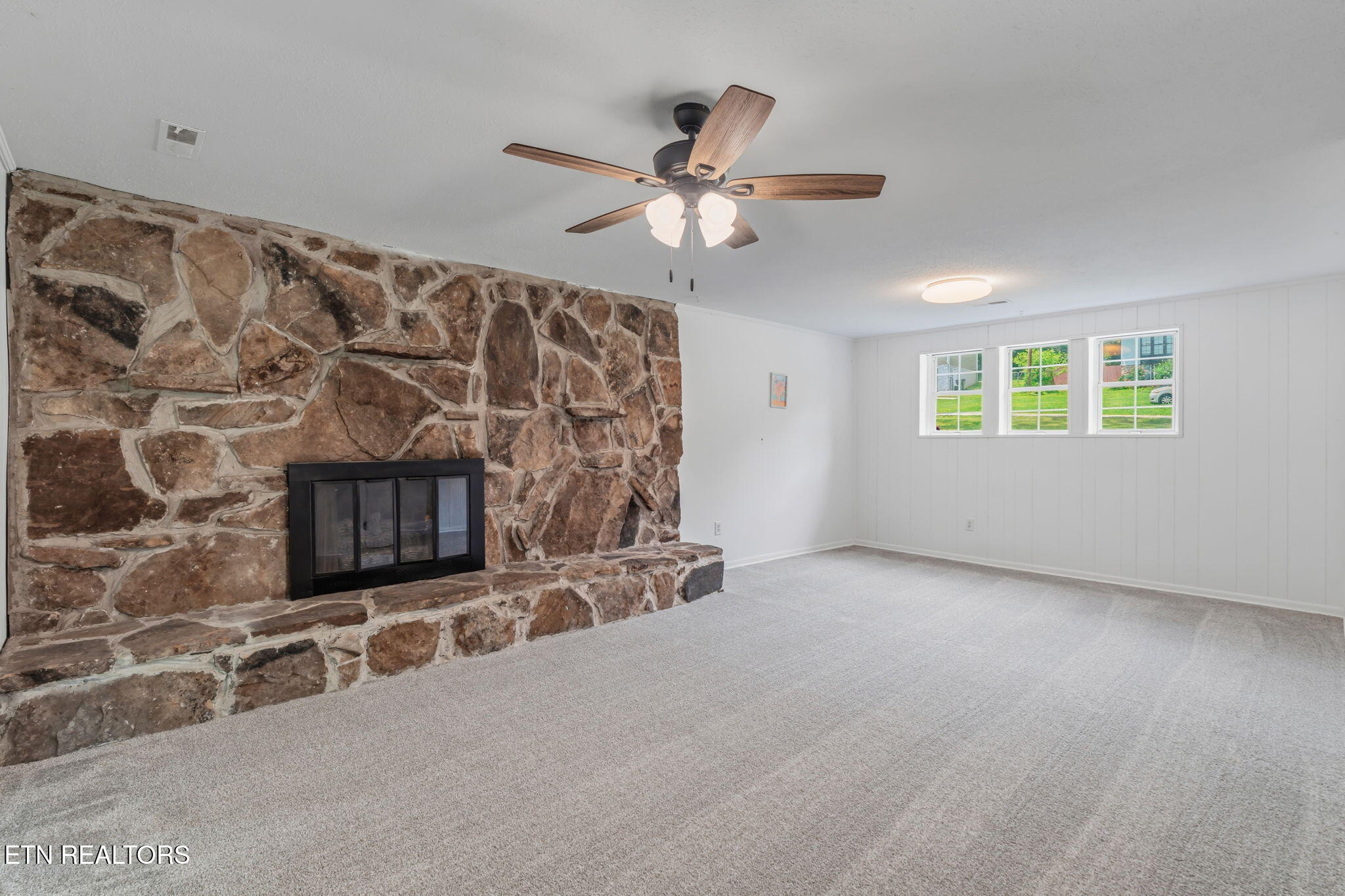 10008 Bluegrass Road Knoxville, TN 37922 - Photo 34 of 43 34-web-or-mls-10008 Bluegrass Road-34