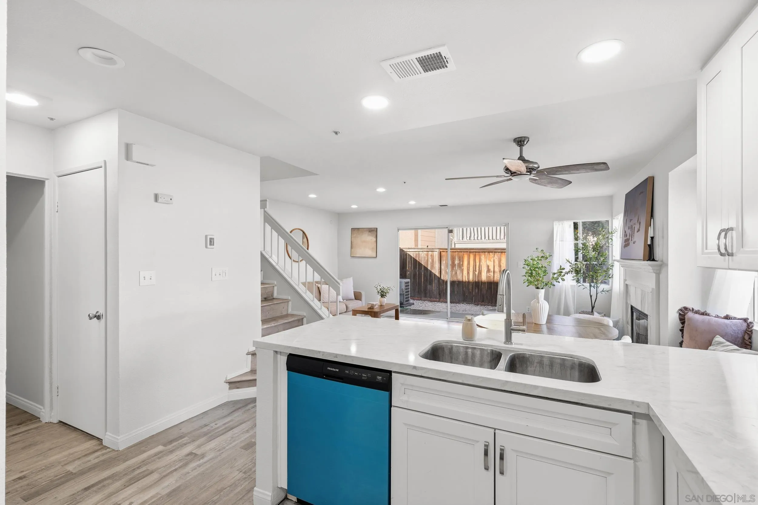 8941 Arlingdale Way Spring Valley, CA 91977 - Photo 13 of 38