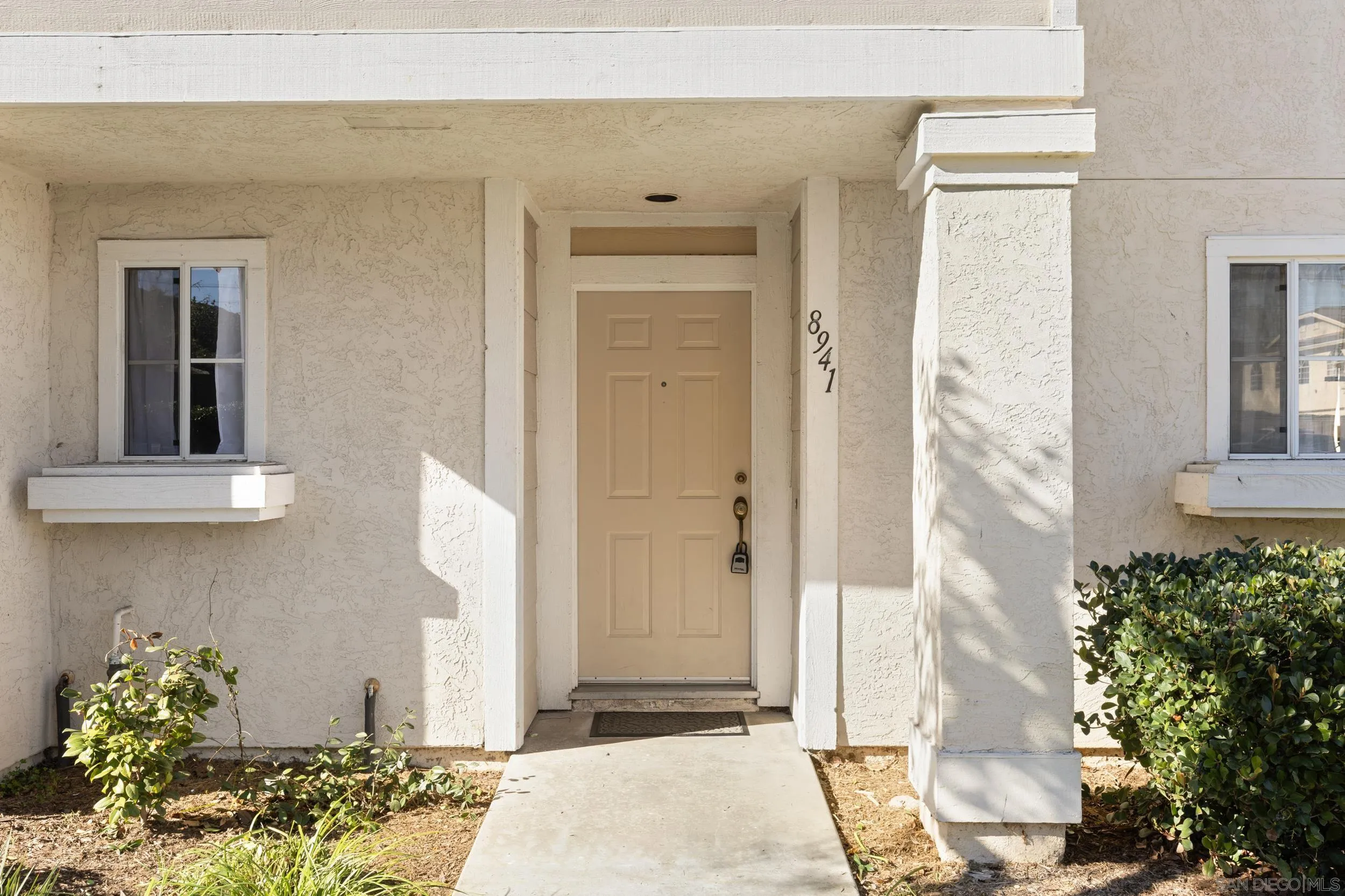 8941 Arlingdale Way Spring Valley, CA 91977 - Photo 8 of 38