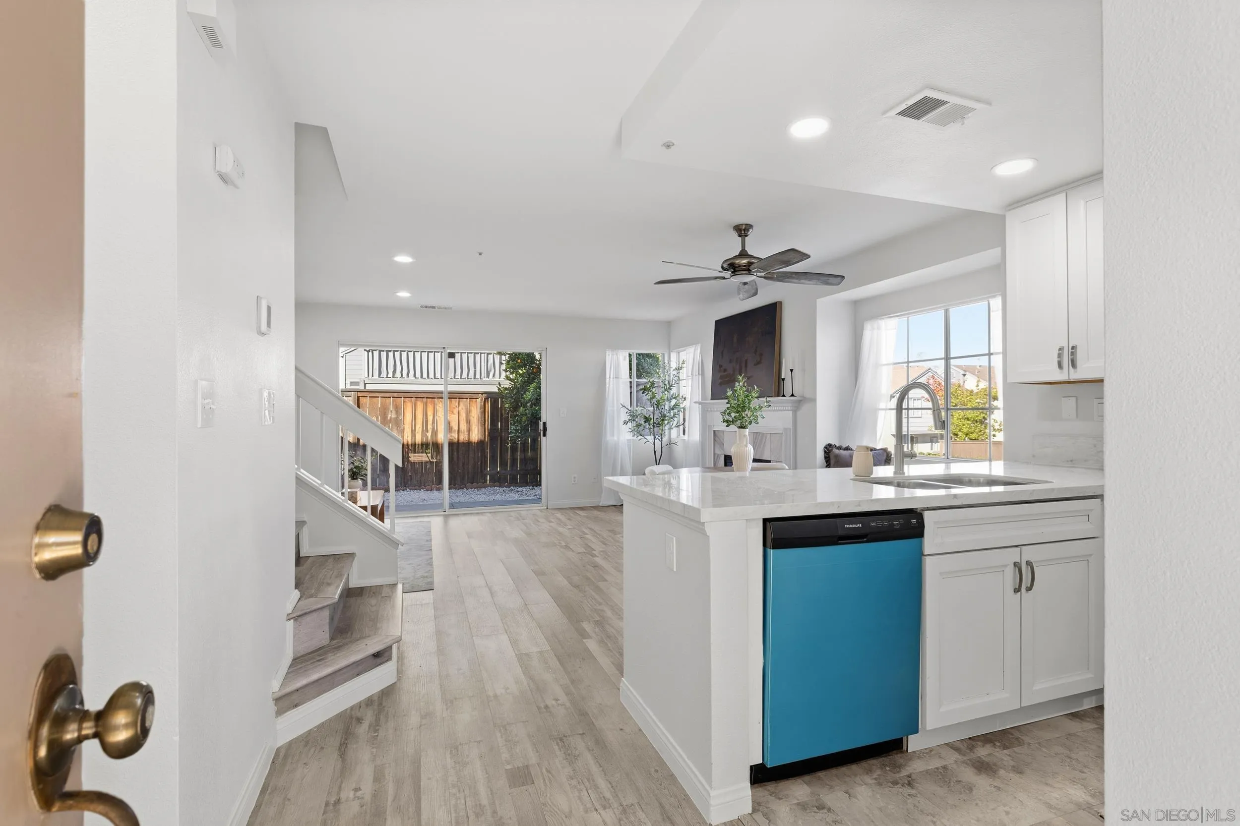 8941 Arlingdale Way Spring Valley, CA 91977 - Photo 9 of 38